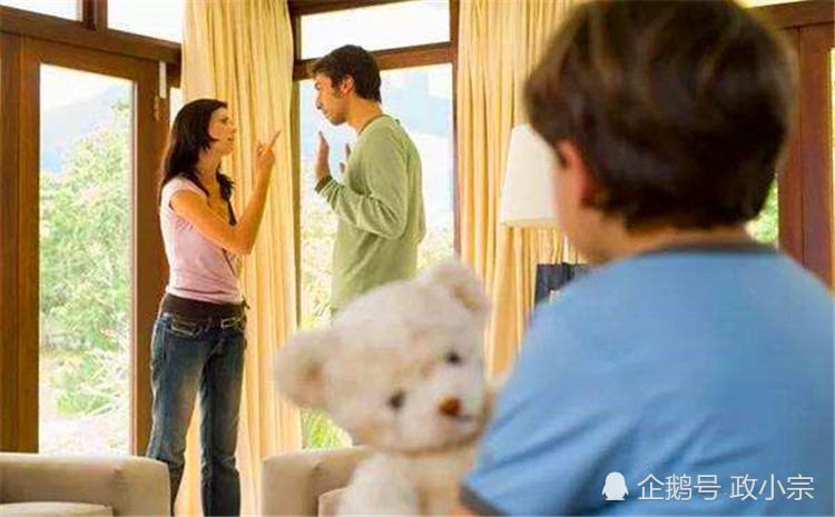 丈夫外面有了人,从平时这5个表现就能看出来,看看你的