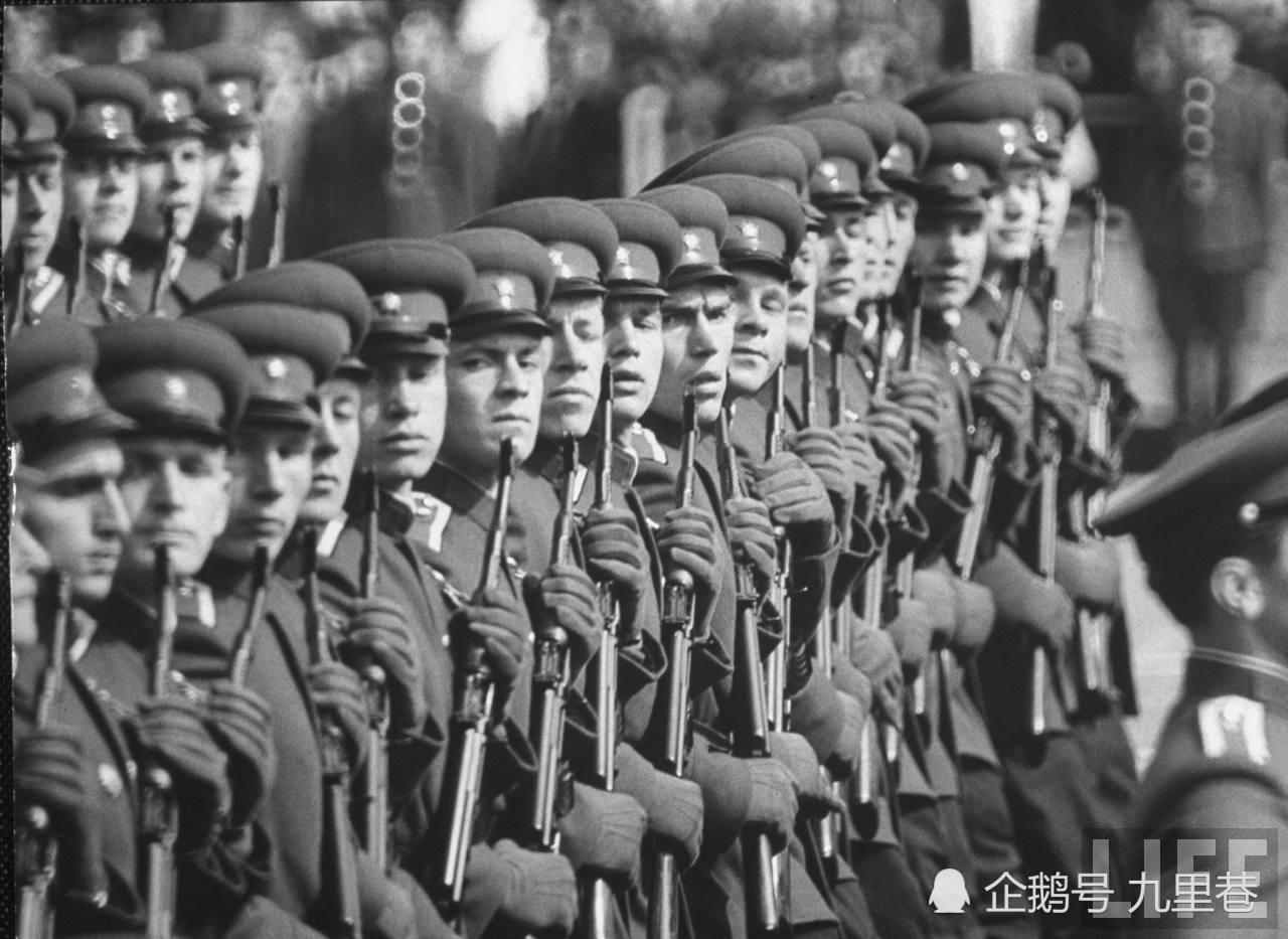 苏联1963年红场阅兵,实力恢宏