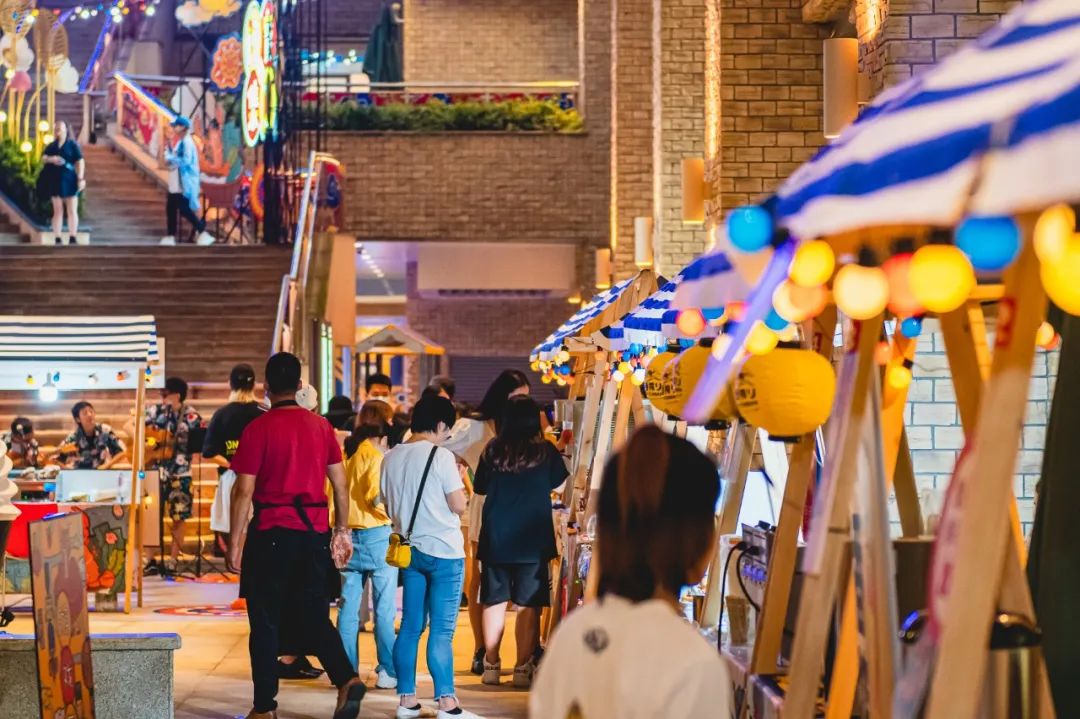 来百万粉丝网红bob的集市,解锁夏日潮玩新姿势!