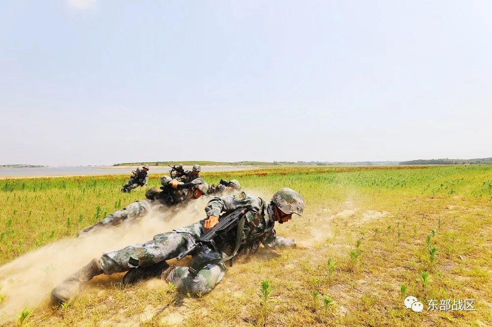 装甲步兵班如何成为"战斗铁拳",一组照片为你揭秘