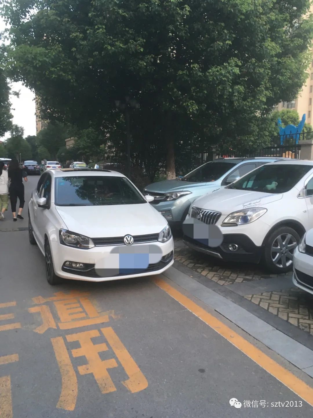 宿城某小区乱停车现象依然存在,你遇到过吗?