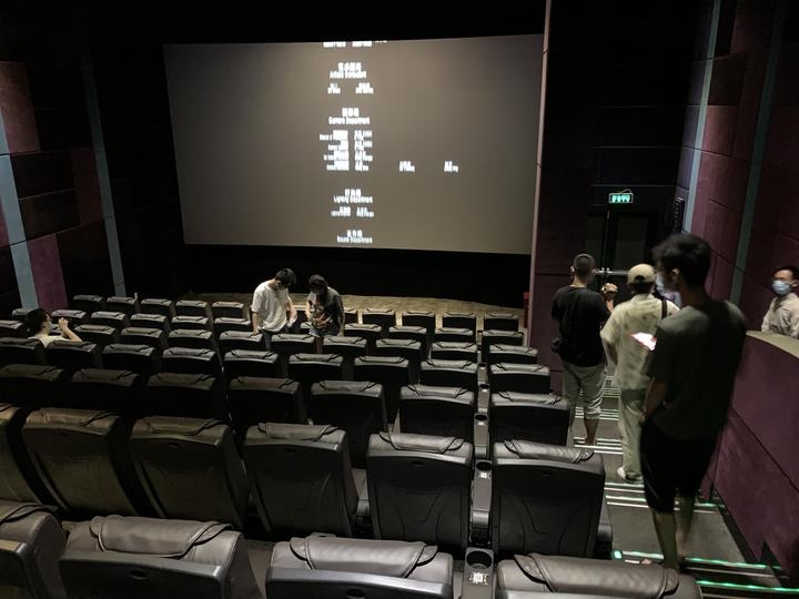 全国影院复工后首场电影在杭州放映,32张票售罄