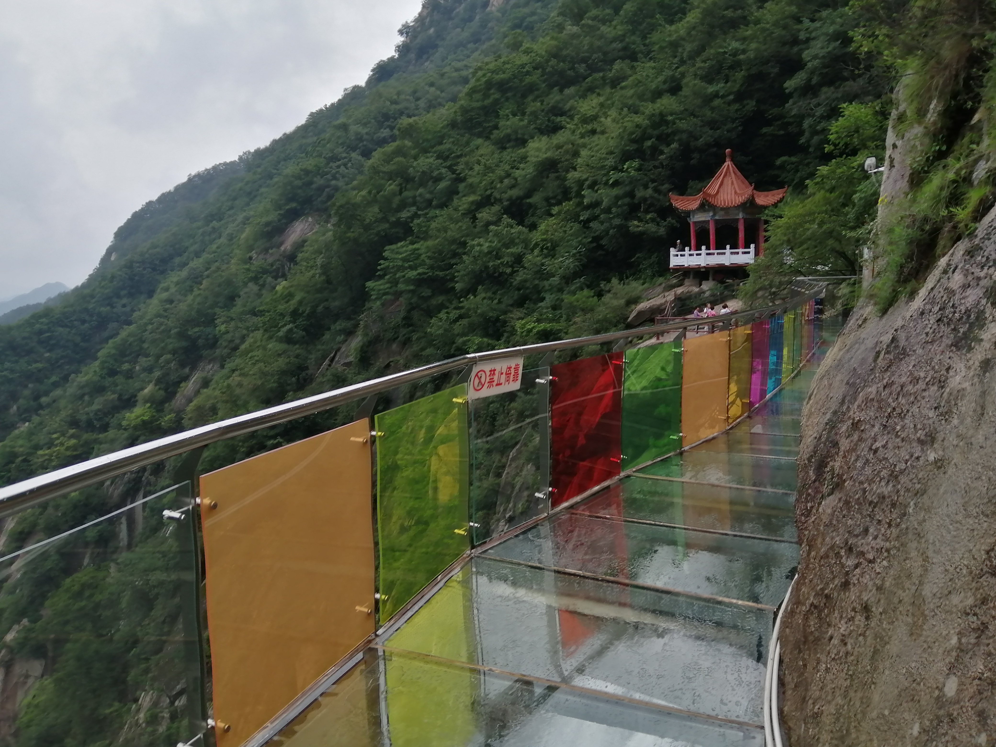 游洛阳木札岭风景区