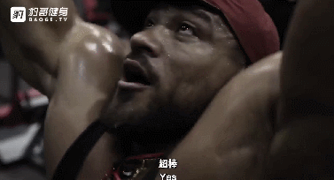 肌肉版贾冰？健美先生撞脸欢乐喜剧人，网友直呼太像了！