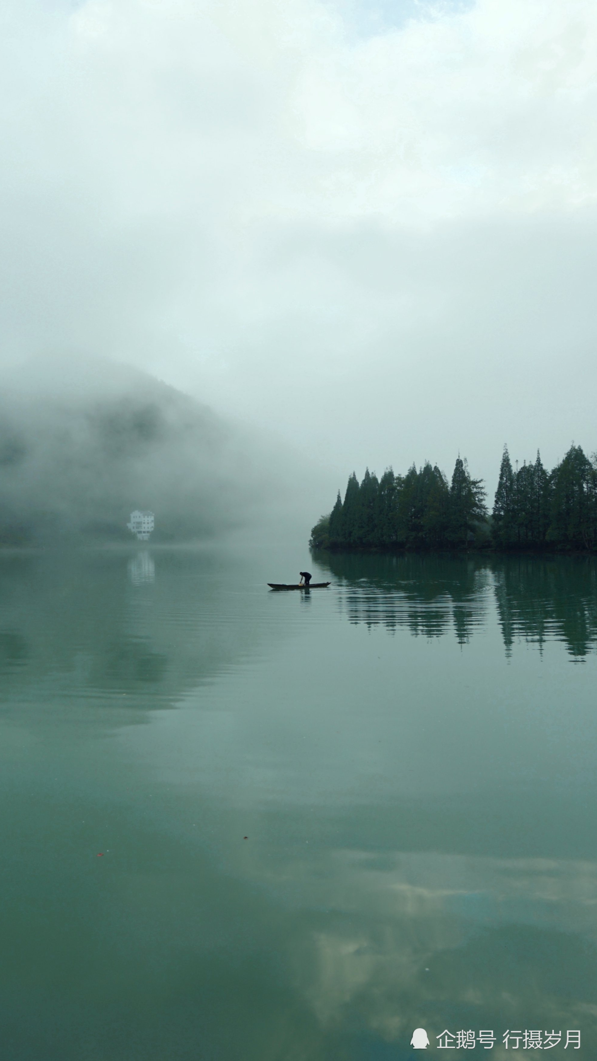 江南,细雨,轻雾