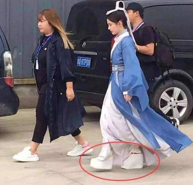 武艺,鞠婧祎,鞠婧祎身高,武艺评价鞠婧祎,武艺鞠婧祎