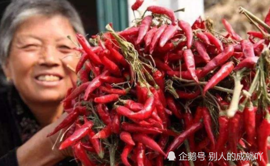 经常吃辣椒和一点辣都不吃的人,谁的身体更健康?说了别不信