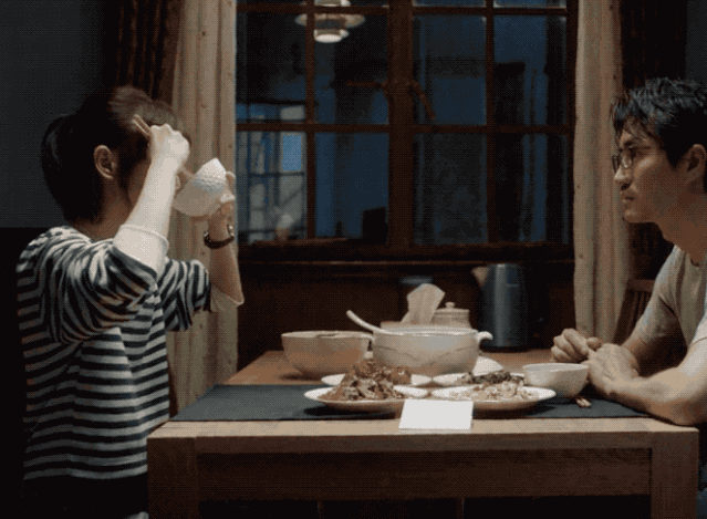 《三十而已》导演张晓波:完美婚姻的背后一定会有危机