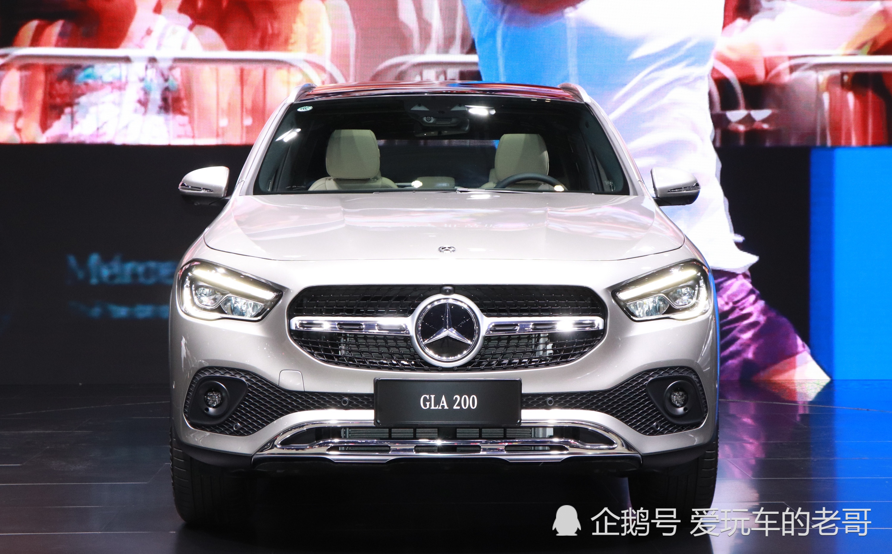 奔驰gla,奔驰,suv,两厢车