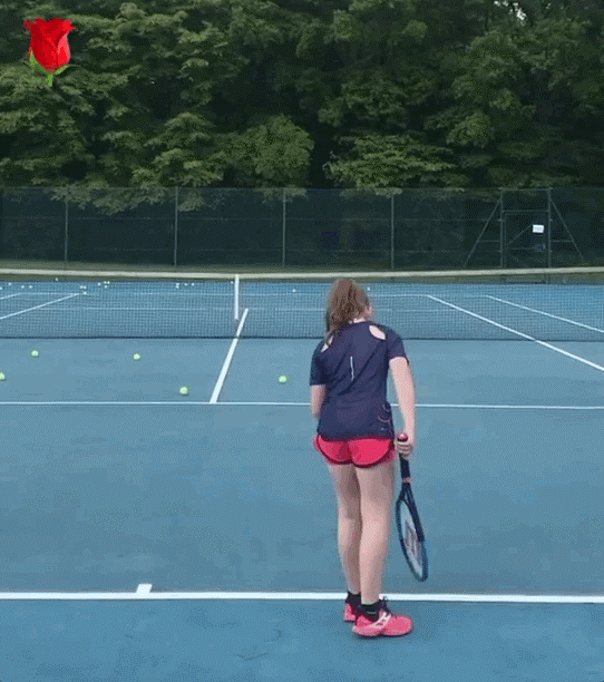 网球技术解析:发球搔背要独领风骚,必须清楚早搔,半搔