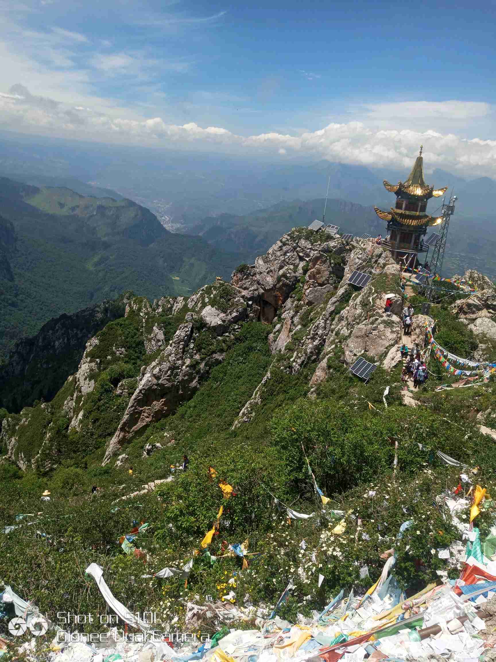 甘肃莲花山风景旅游