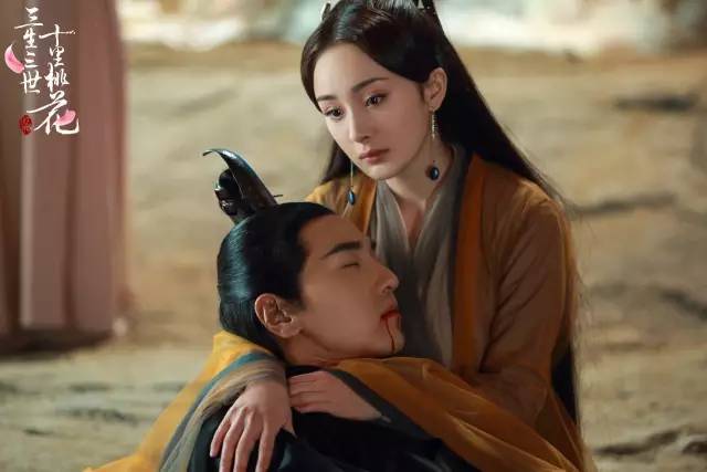 曾被那英嘲讽一度封麦 而今受杨幂看中爆红