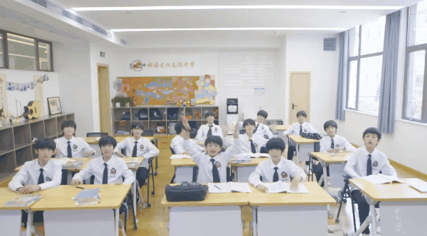 《三班,不一般》,这部tf家族初中生的中二泡面番终于上线了_腾讯新闻