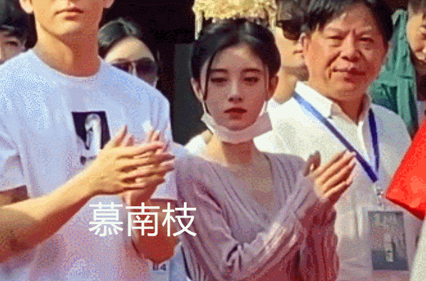 别人演戏每部造型都不同鞠婧祎钟爱鲶鱼须刘海审美疲劳了