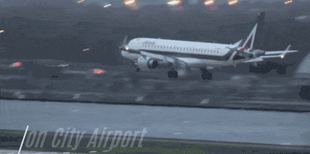 飞机逆风起降时,可获得较大的升力和阻力,缩短滑跑距离,超过规定值时