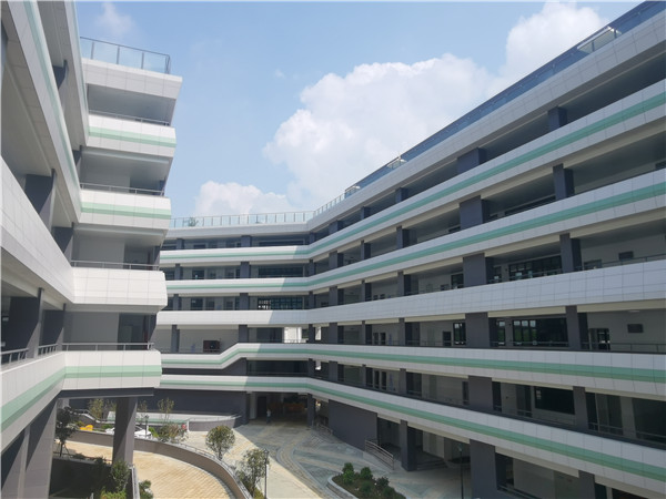 福州延安中学教育集团国光校区等3所学校今日揭牌