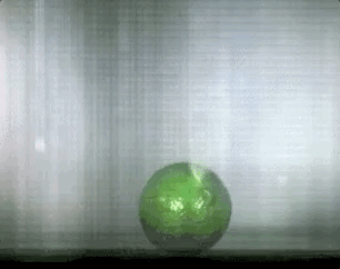 融化……啤酒瓶四分五裂……让大家了解一下微波炉的杀伤力先上一组图