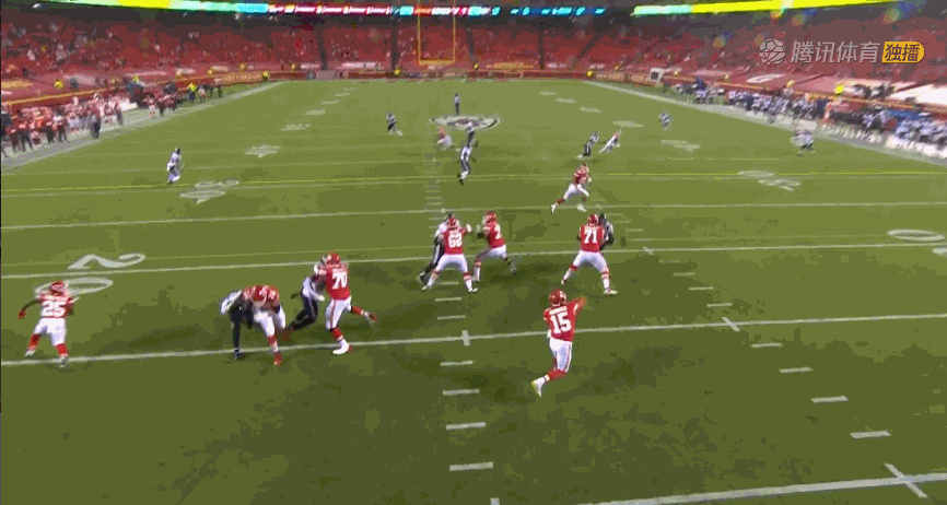 德州人,酋长主场34-20战胜德州人,酋长四分卫马霍姆斯休赛期签下