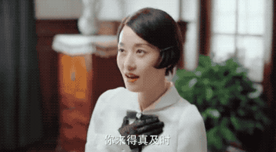 宽檐帽,白手套,精致淑女装,这就是剧中马伊琍饰演的女版福尔摩斯