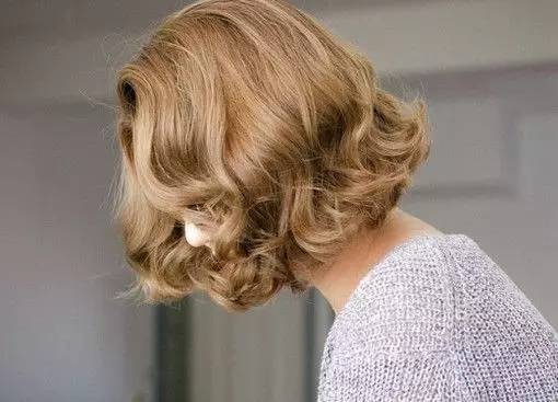 杨幂的100件爆款,都不如她的这款百搭!_时尚_