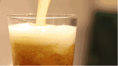 喝啤酒吗?500元一瓶的那种!据说对标茅台,你会不会?