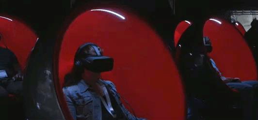 电影院现在有了VR专用座椅 坠机感觉原来是这样