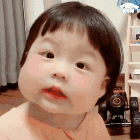 表情包:叮叮,是可爱的萌娃来啦