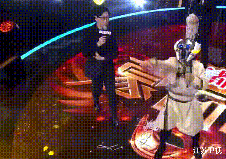 《蒙面唱将猜猜猜》给自己点了一首《我怎么这么好看》