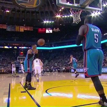 邓肯原地大风车,瓜哥扣翻自己,名场面来了,你还记得吗