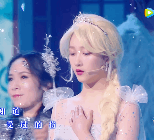 鹿晗关晓彤分手目前无锤的事情这就热搜爆了哈哈哈