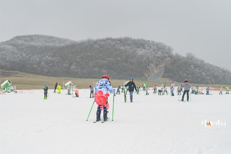 滑雪,江浙沪,浙江旅游,云上草原,滑雪场