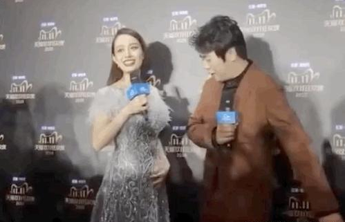 一直不停炫好身材的朗朗妻子吉娜爱丽丝被批评上了热搜