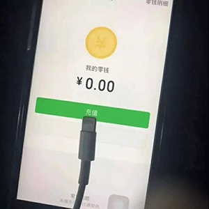 沙雕表情包:没人在意你的年终音乐总结