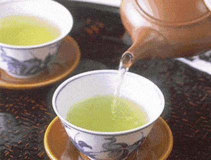 胃不好,别乱喝茶,小心越喝越伤!这5种饮品更适合你,多