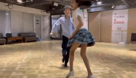 可可爱爱,青春正当时