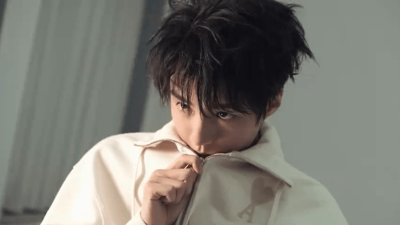 王俊凯动态图片分享 姐妹们快来收图啊!