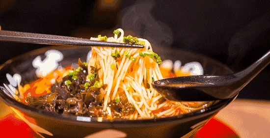 今儿二伏要吃面吃什么面最讲究最过瘾哈尔滨人最爱的