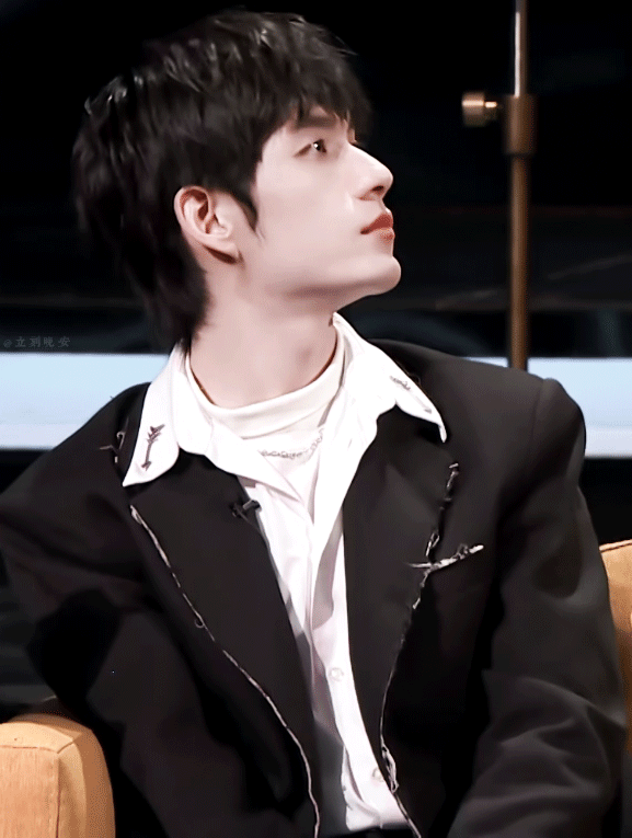 张颜齐佩服猪的胸襟好家伙这么深奥的吗