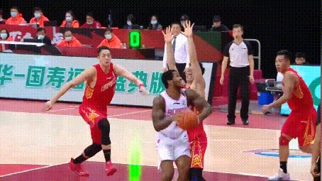 沈梓捷