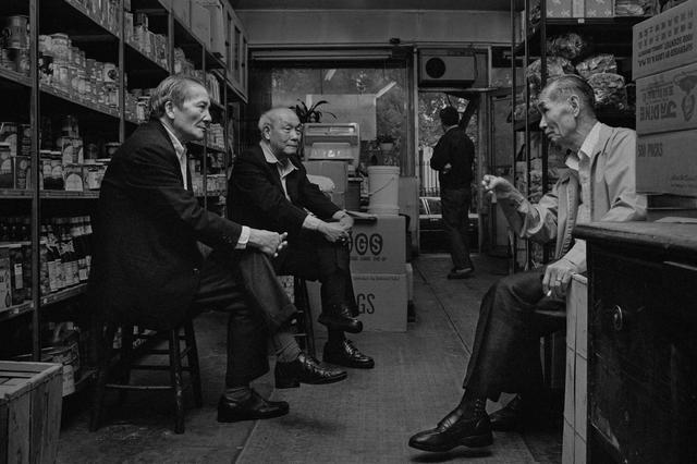 热帖：华人到了国外,为什么还是活得也这么累？