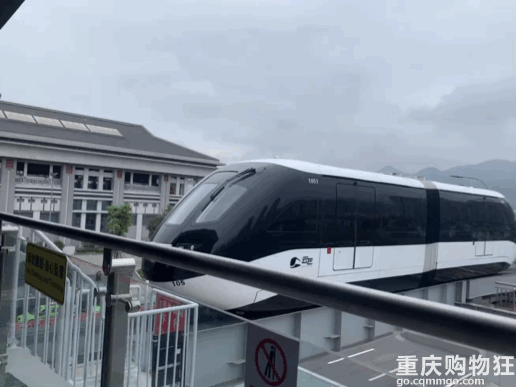 人山人海看闹热璧山云巴开通了一手实探攻略看这里