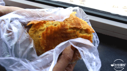 烧饼界的扛把子!被回头客踩破了门槛,想吃要趁早!