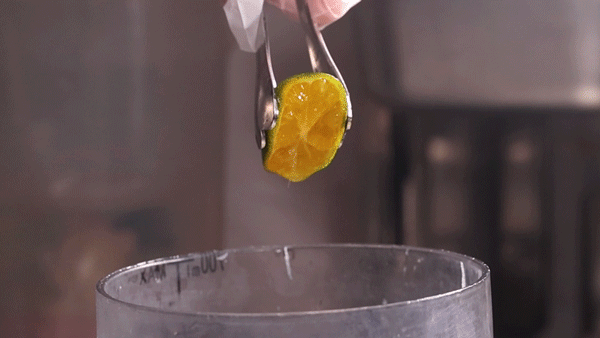 编辑--编辑x 四季春奶盖茶鸭屎香柠檬茶 x 经典珍珠奶茶two°足料