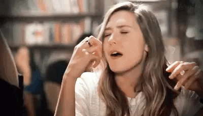 看起来,奥妹是个蛮有事业心的人哦,连改名都想改成