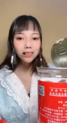 黑蒜姐开始走颜值路线?成功转型coser涨粉至百万_腾讯新闻