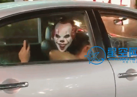 吓人!潮汕某地一小汽车车内惊现恐怖