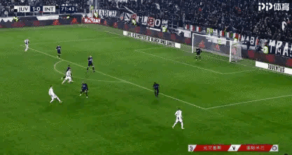 c罗现在原地单车踩完了就把球传出去踩单车的目的是