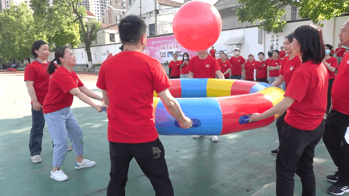 图击现场超燃超热情的趣味运动会来啦
