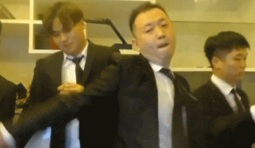 是建议大家不要养女仆~首先,咱们今天要来唠的主题就是