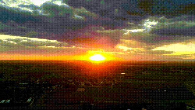 延时摄影下的这些天气支楞起来了